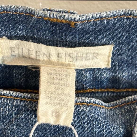 EILEEN FISHER Sz 10 Jeans Mid-Wash Boyfriend Tapered Leg Cut High Waist - Picture 4 of 8